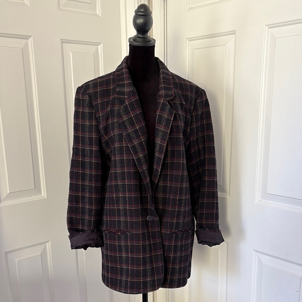Alfred Dunner Dark Navy Plaid Blazer.